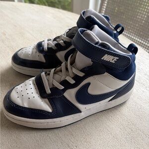 Nike m Boys Court Borough Mid 2
